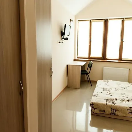 宾馆 Minihotel Freedom 利沃夫