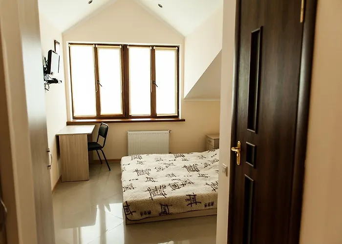 Han/Misafirhane Minihotel Freedom Lviv